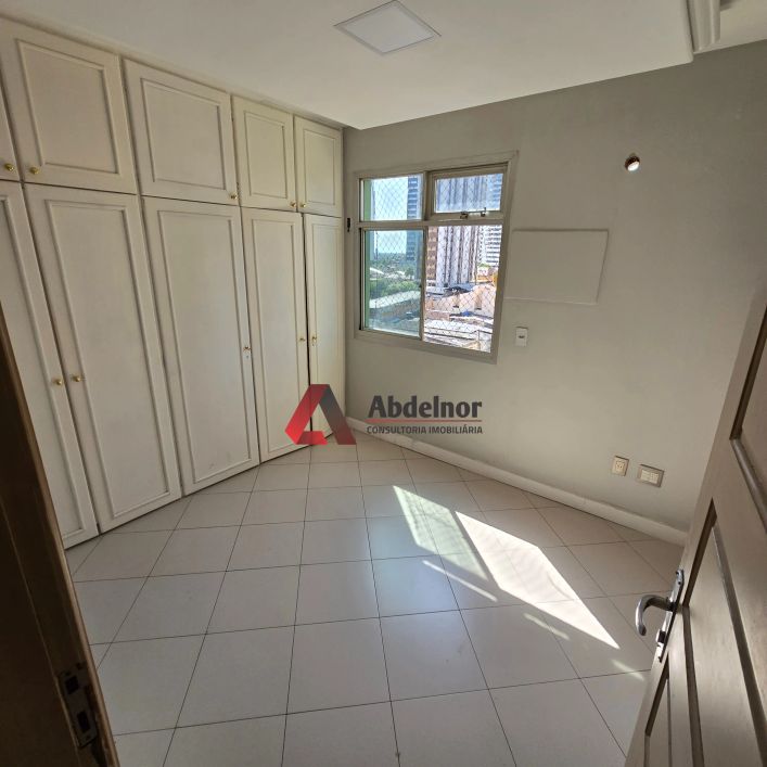 Vendo apartamento com 02 quartos sendo 01 suíte no Jurunas - Ed. Del Rey.