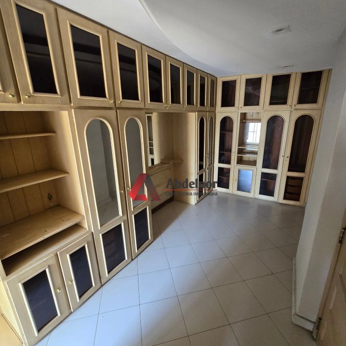 Vendo apartamento com 02 quartos sendo 01 suíte no Jurunas - Ed. Del Rey.