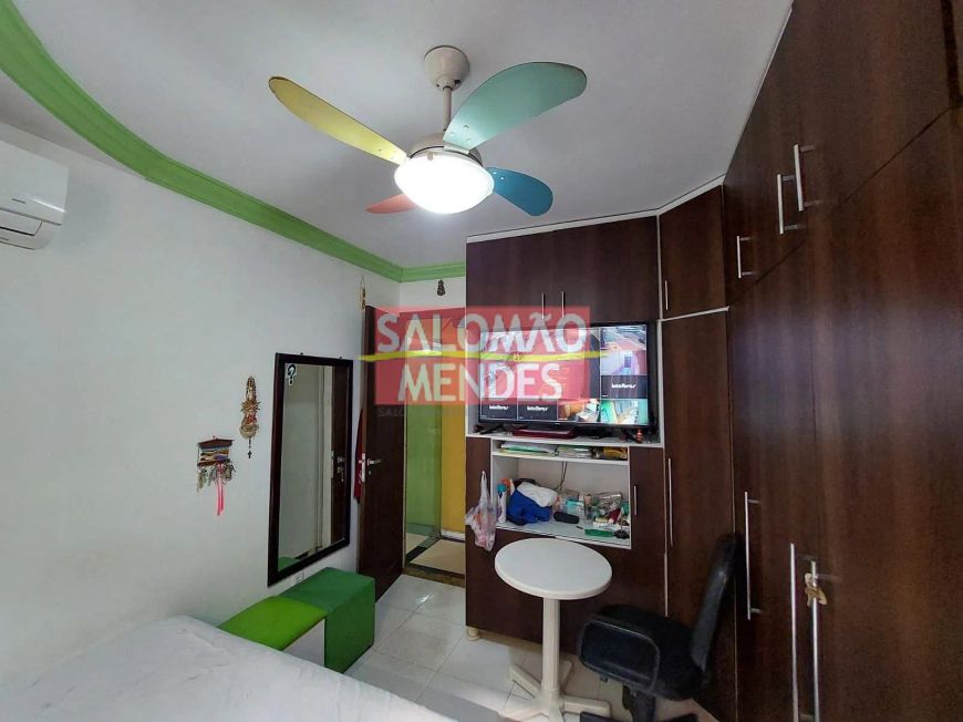 Sensacional casa de 2 pisos, sacada gourmet, 4 quartos. Excelente localização