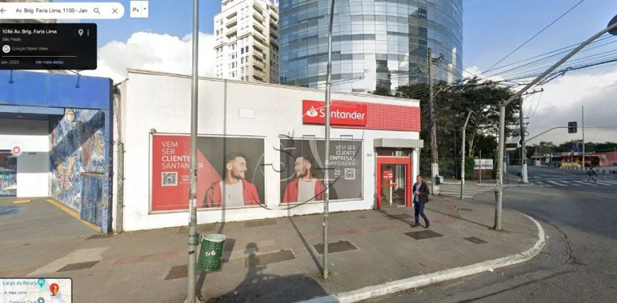 LOJA COMERCIAL DE RUA EM FRENTE AO METRÔ, COM 579 M² ÁREA CONSTRUÍDA