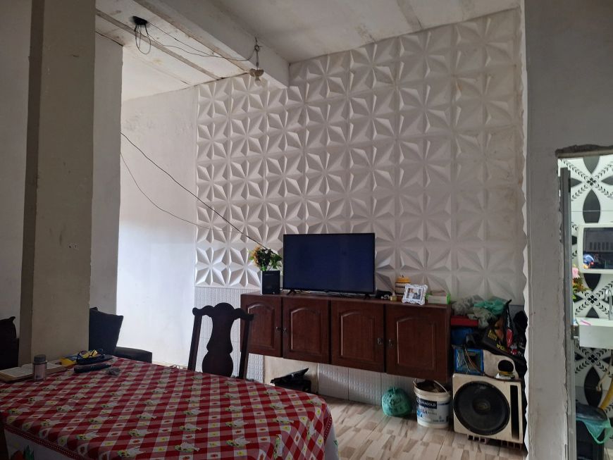 Casa na Independência 9 8 8 73 0 0 6 0