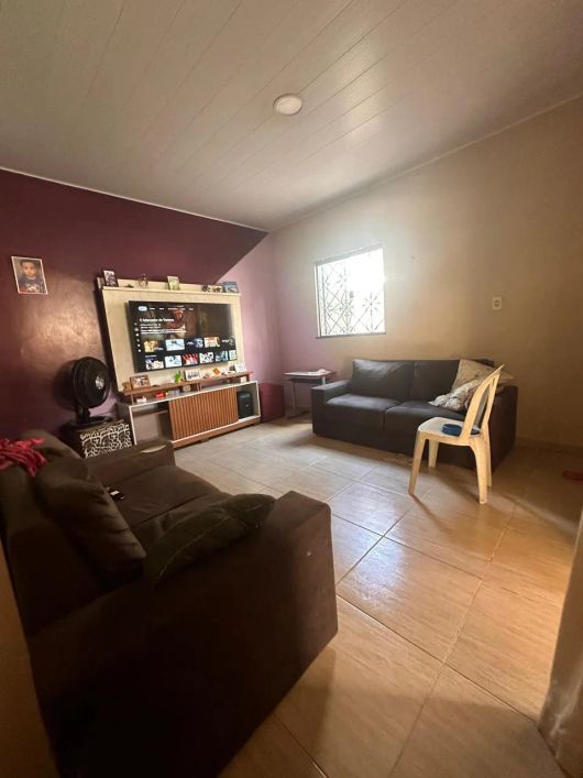 Eliane Franco vende Casa no CJ. Bosque Araguaia- R$ 220.000,00 (Aceita Financiamento)