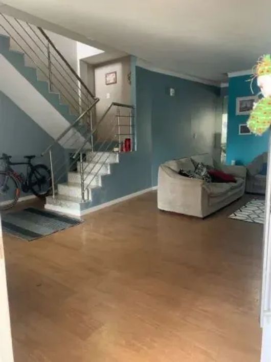 Vendo uma casa no bairro de Fátima