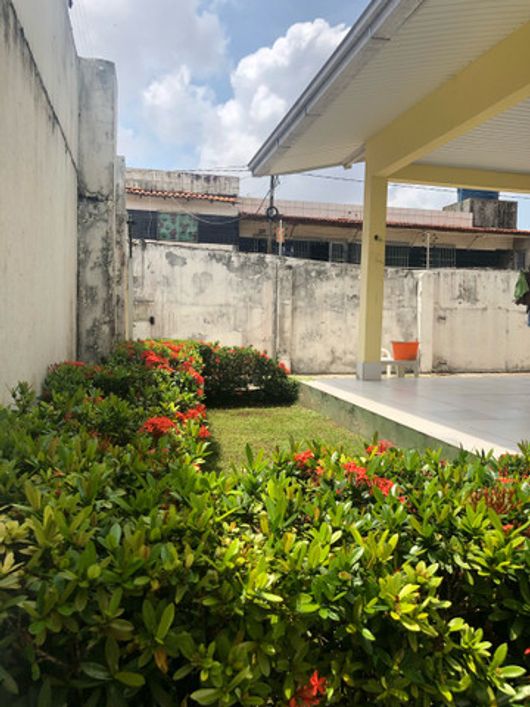 Casa no marex 3/4 suíte e closet enorme área verde com piscina