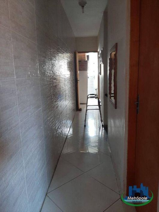 Sobrado com 3 dormitórios à venda, 260 m² por R$ 350.000,00 - Cidade Martins - Guarulhos/SP