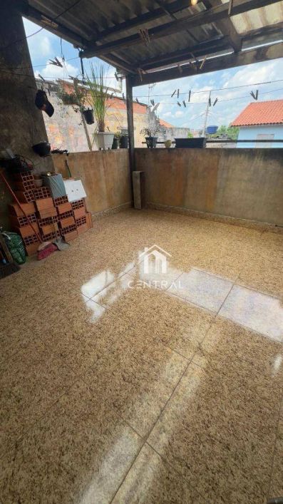 Sobrado com 3 dormitórios à venda, 211 m² por R$ 540.600 - Vila Rio - Guarulhos/SP