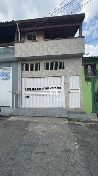 Sobrado com 3 dormitórios à venda, 211 m² por R$ 540.600 - Vila Rio - Guarulhos/SP
