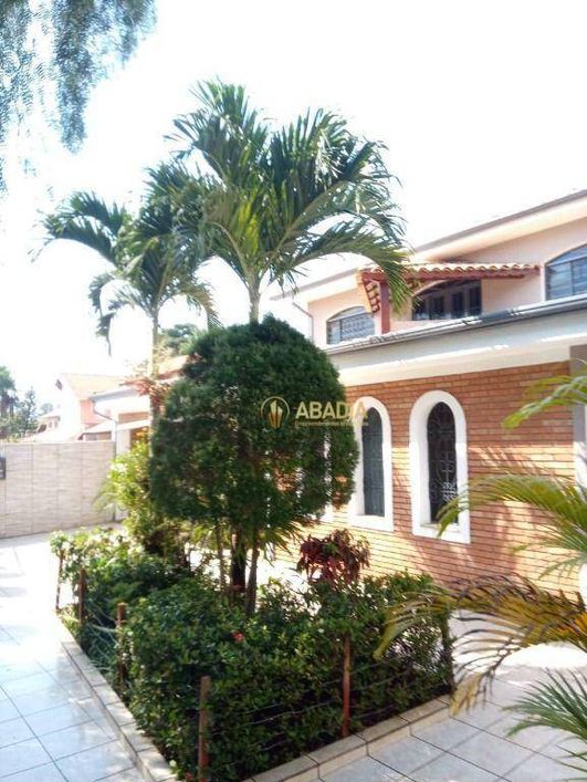 Casa com 3 dormitórios à venda, 217 m² por R$ 915.000,00 - Cidade Universitária - Campinas/SP