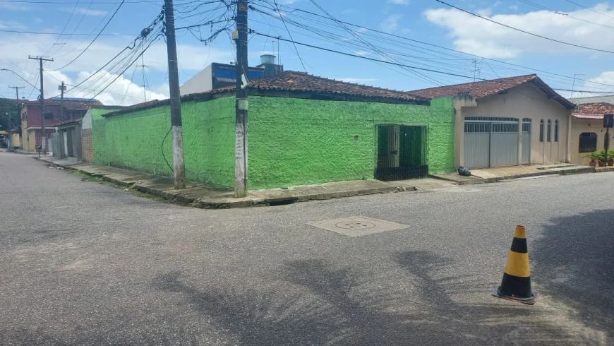 VENDO: Casa com 3Q, no Orlando Lobato, Augusto Montenegro, Parque Verde - Belém - PA