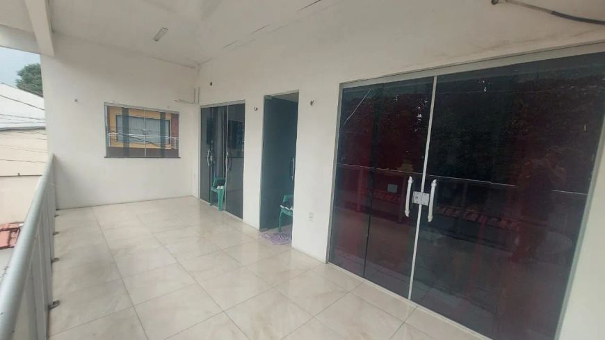 VENDO: Ótima Casa no Conjunto Ariri Bolonha com 5 quartos em Coqueiro - Belém - PA