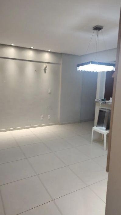 VENDO APARTAMENTO NO EDIFÍCIO VITORIA
