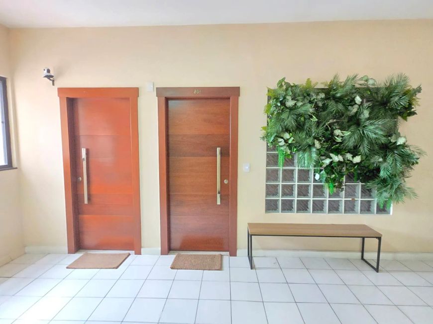 Vendo Linda Sala Comercial, no Edf. Village Medical Center - Jurunas - Belém - PA