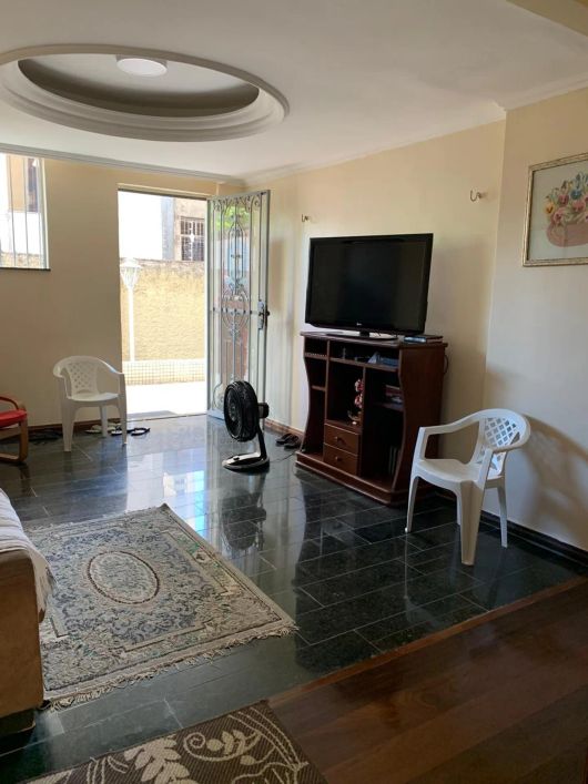 🏡 EXCELENTE OPORTUNIDADE – EDIFÍCIO MONTEIRO LOPES