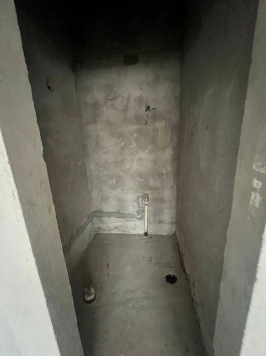VENDO SALA COMERCIAL NO EDIFÍCIO ROGÉLIO FERNANDEZ. Bairro Cremação - Belém - PA
