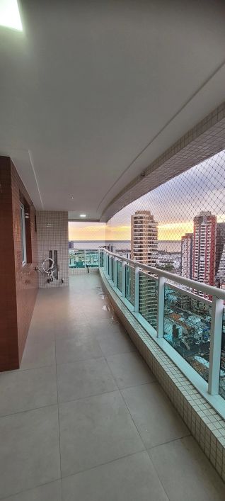 vende se apt no Ed. Real Liberty no Bairro do Umarizal.