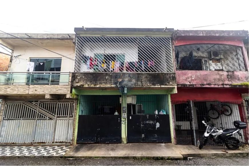 Casa Ampla com 2 Pavimentos e Churrasqueira – Oportunidade em Maracangalha