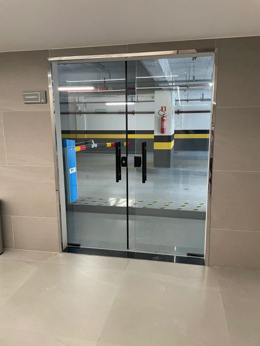 vendo sala med 24 Mt2 no ARYA TOWER , com excelente acabamento