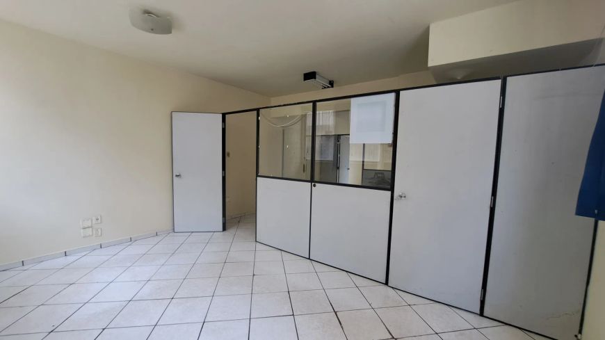 ED ANTONIO VELHO NA SANTO ANTONIO C/ PRES VARGAS 3 SALAS UNIFICADAS APENAS 120 MIL