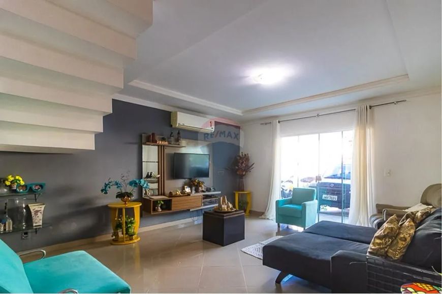 Excelente casa a venda COND. Cidade Jardim I