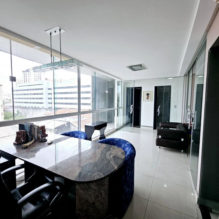 VENDO SALA COMERCIAL NO CENTRO EMPRESARIAL BOLONHA