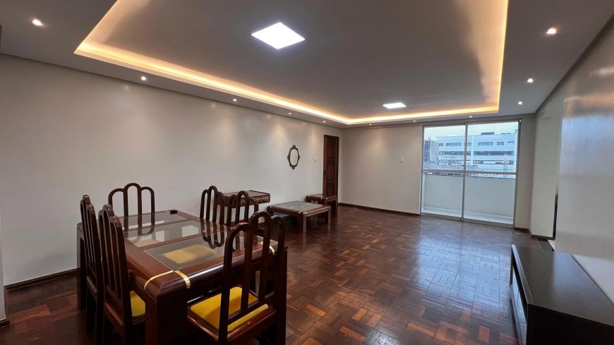 Apartamento com 3 Quartos à venda, 150m² - Reduto.