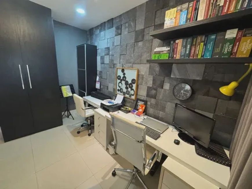 .Cidade do Porto: Apto na Batista Campos 130m² 3 Quartos (2 Suítes) 2 Vg (Financia)
