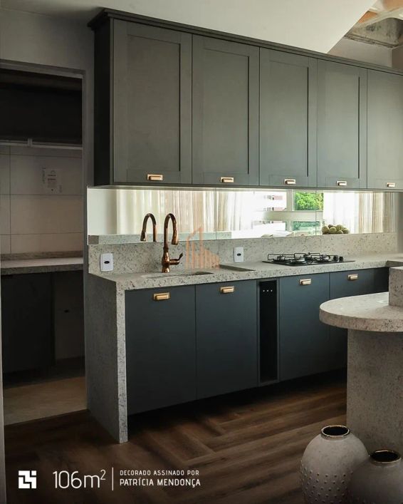 Apartamento na Batista Campos com 3 dormitórios, 1 suíte, 3 banheiros e 2 vagas.