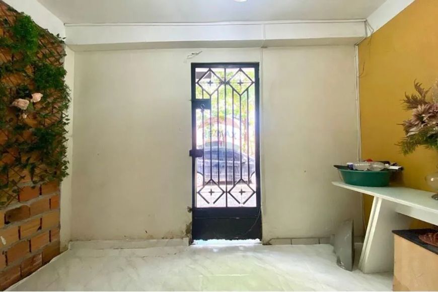 "Casa Comercial Reformada em São Brás, Belém"