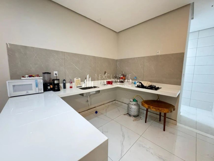 LINDÍSSIMA CASA NO CONDOMÍNIO LION VILLE