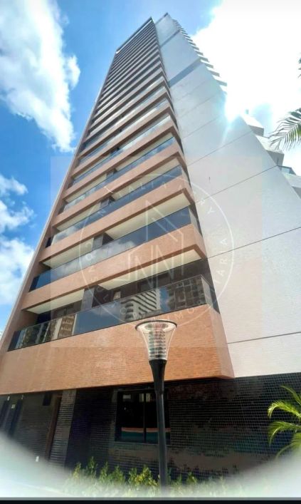 RR 25 vendo na Batista Campos
