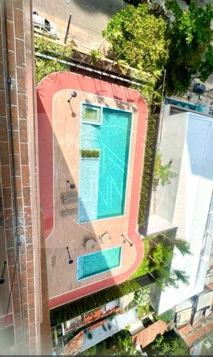 RR 25 vendo na Batista Campos