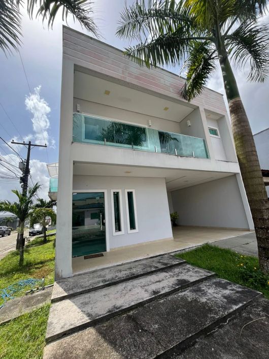Vendo Casa no Cond. Jardim Espanha – R$ 1.450.000,00 (Aceita financiamento!)