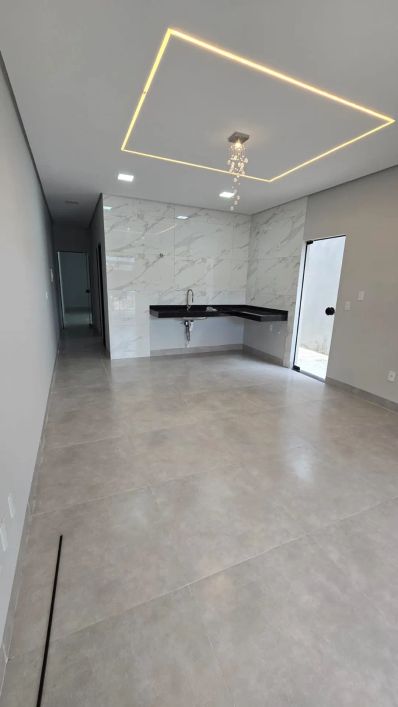 CASA com 2 quartos sendo 1 suíte - Palmas - TO