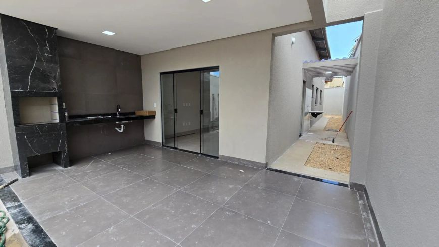 CASA com 2 quartos sendo 1 suíte - Palmas - TO