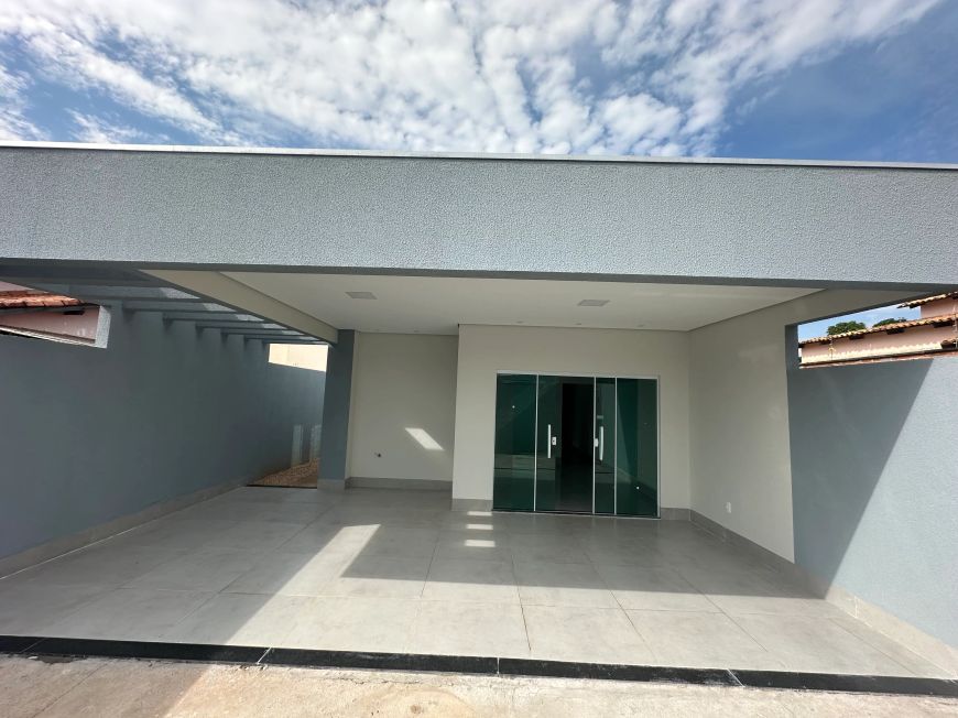 Vendo casa nova 3 dormitório na 904 sul