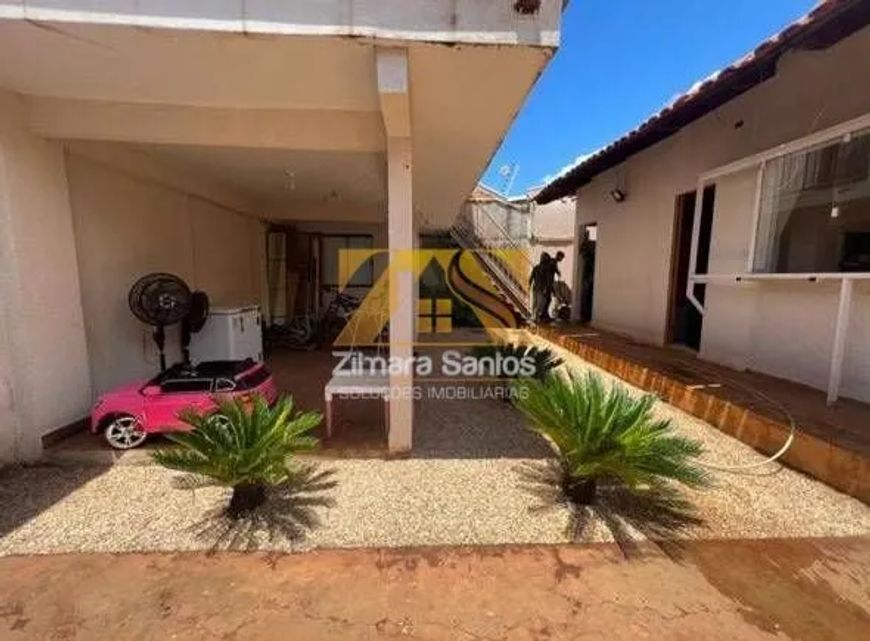 Casa 4/4, sendo 2 suítes, 200 m² - 506 norte (Arne 63) - Palmas/TO