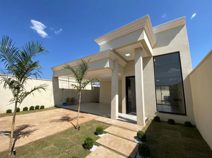 Casa Neoclássica 3/4 (1 suíte c/ closet) Lote Inteiro