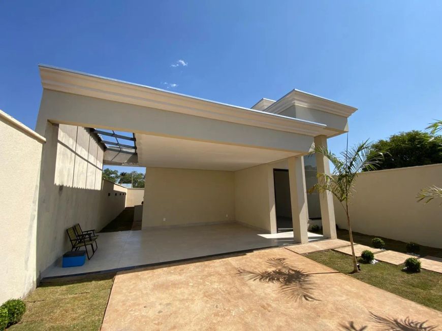 Casa Neoclássica 3/4 (1 suíte c/ closet) Lote Inteiro