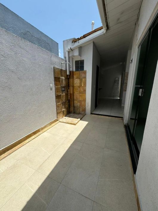 Condomínio Cidade Jardim 2, 300m², 3 quartos sendo 2 suites, 2 vagas, Tapanã