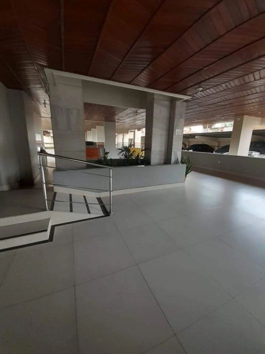 JN VENDO APARTAMENTO NO ED CHOPIN EM ÓTIMA LOCALIZAÇÃO, TRÊS QUARTOS SENDO UMA SUÍTE 197m2