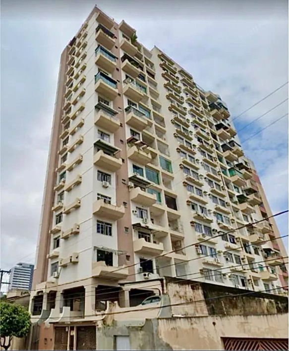 JN VENDO APARTAMENTO NO ED CHOPIN EM ÓTIMA LOCALIZAÇÃO, TRÊS QUARTOS SENDO UMA SUÍTE 197m2