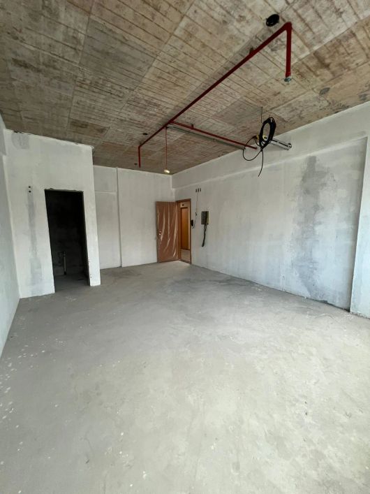 VENDO SALA COMERCIAL NO EDIFÍCIO ROGÉLIO FERNANDEZ. Bairro Cremação - Belém - PA