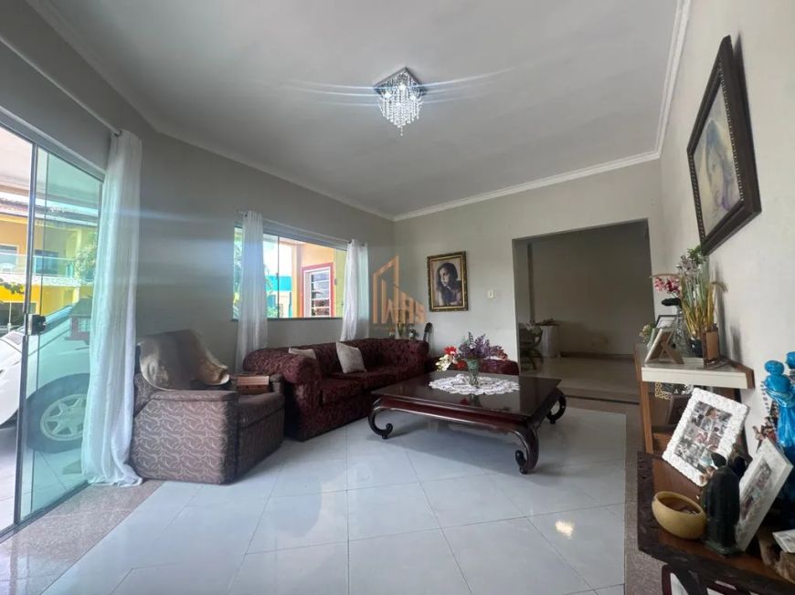 Casa no Condomínio Alto de Pinheiros - 230m², 3 Suítes, 3 vagas e semimobiliada