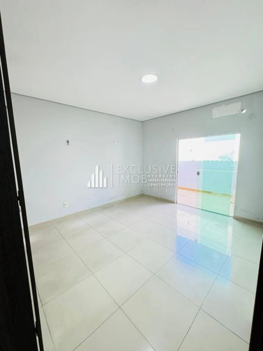 Casa no Cidade Jardim com 3 suítes - oportunidade