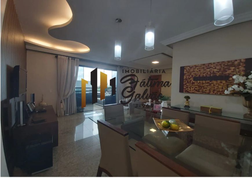 Vendo Excelente Apto no Edifício Village Platinum.