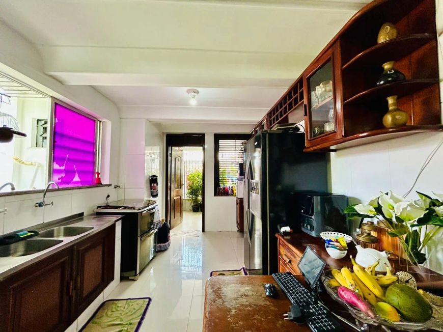 CASA/COMERCIAL