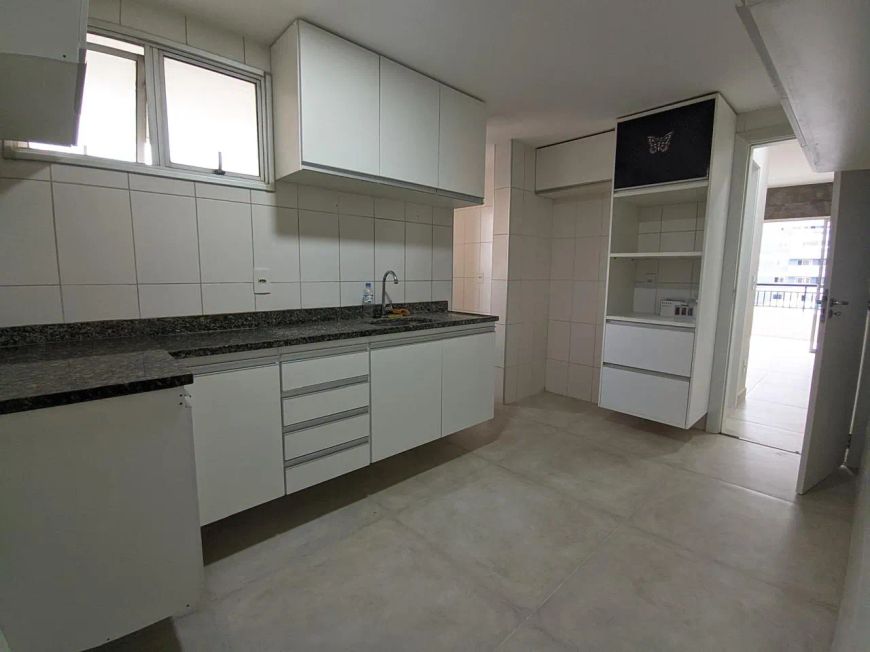 Vendo apartamento com 3/4 no Ed. Sports Garden - Cremação.