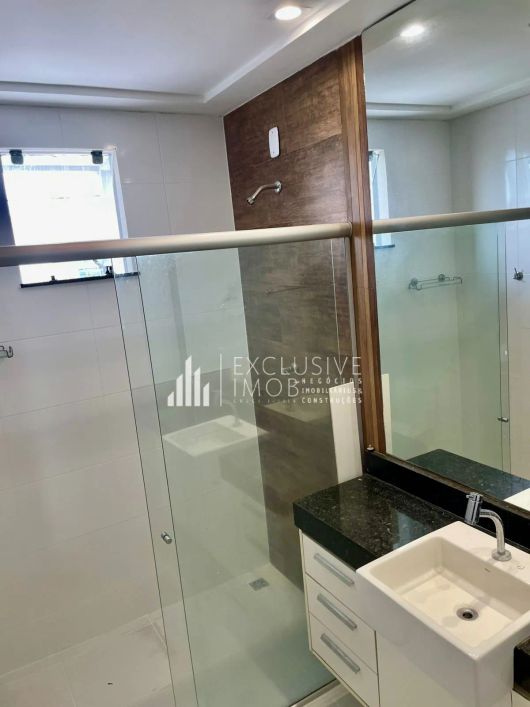 Imóvel para venda possui 220 metros quadrados com 4 quartos em Parque Verde - Belém - PA