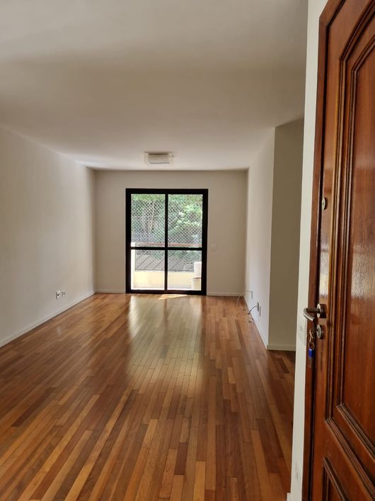 Apartamento com 3 quartos, Vila Mariana - São Paulo