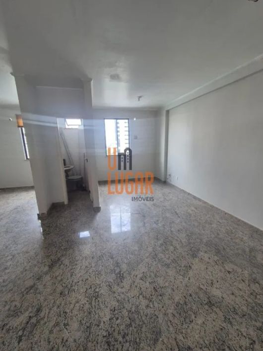 2 Salas comerciais para venda no Ed. Alpha Center, São Brás